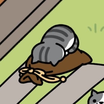 しろさばさん ごめん寝　いつもの２