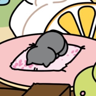 はいいろさん ごめん寝　スイーツガーデン